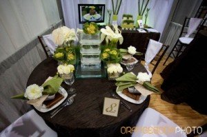 natural brown, green, and white reception table decor