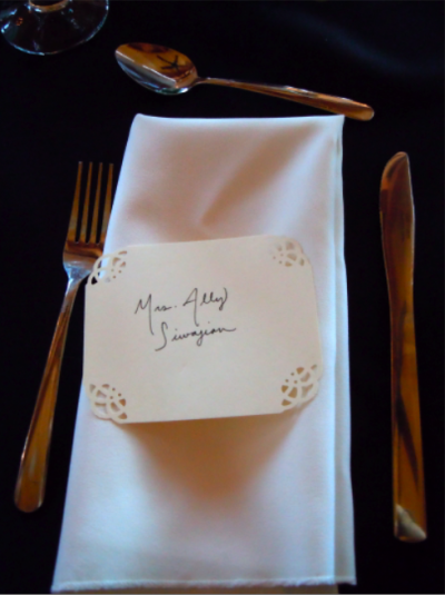 simple place card on napkin