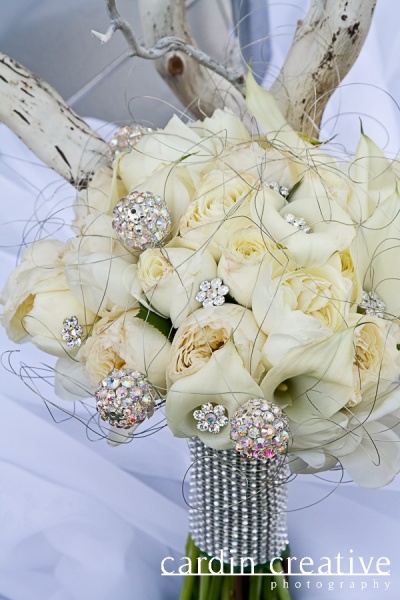 Bouquet by Jovani Linens &amp; Florals | Photo by Cardin Creative Photography