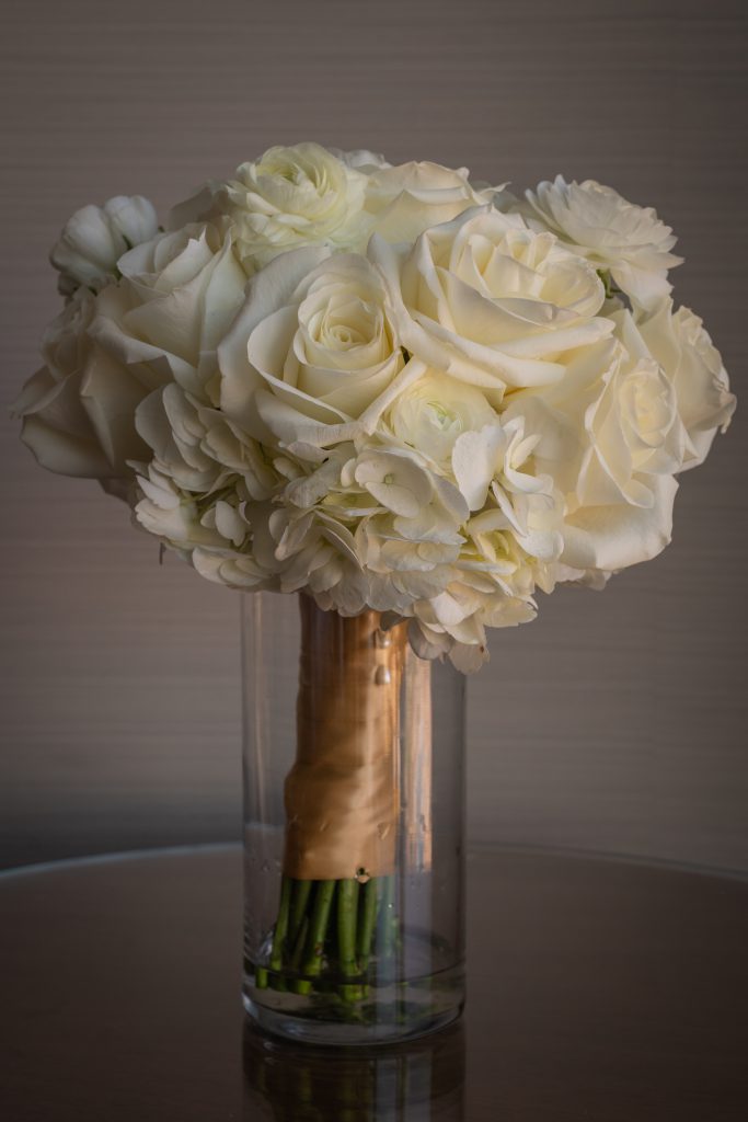 White bridal bouquet at a luxurious las vegas destination wedding.