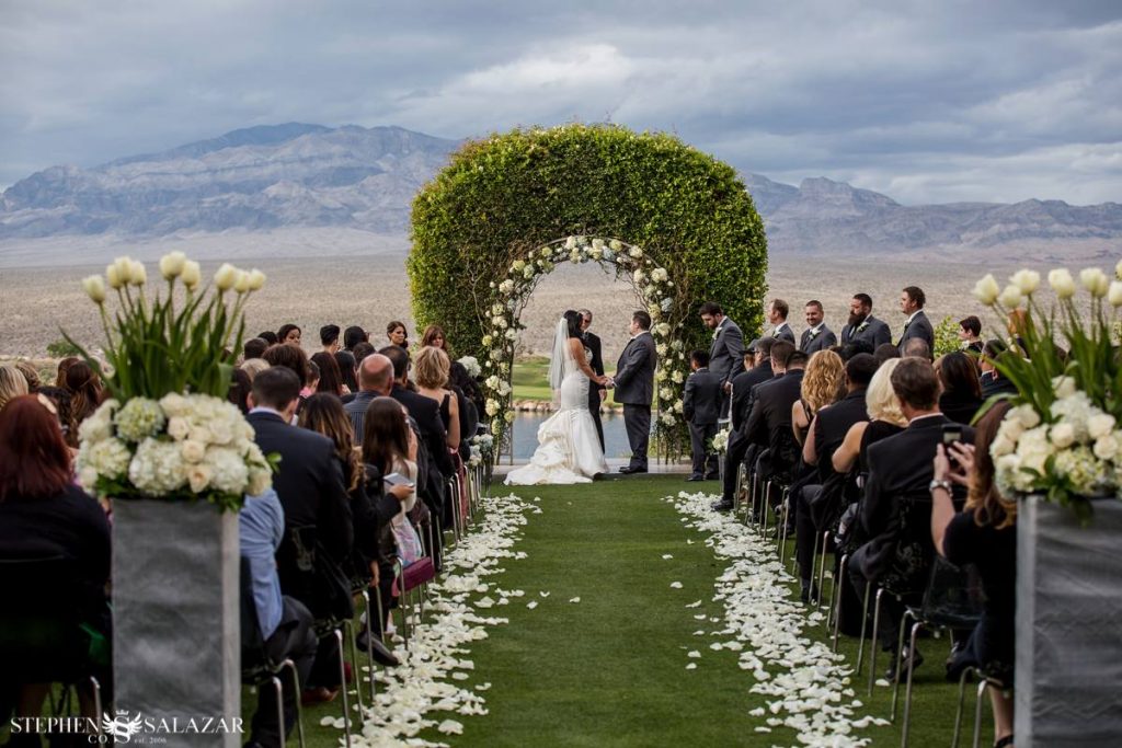 Bridal Spectacular_Wedding Venues & Photographers_Las Vegas Paiu